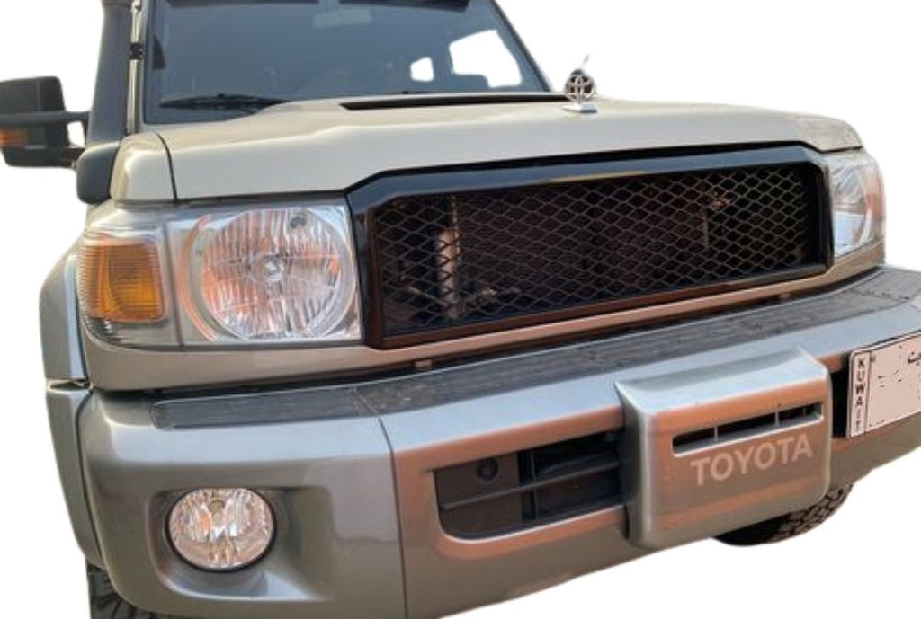 Gloss Black Front Bar Mesh Grille Suitable For Toyota 79 76 78 70 series