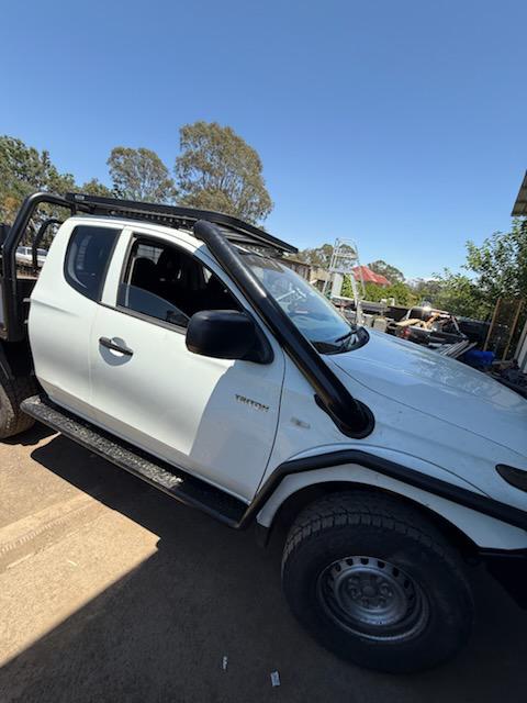 Short Entry Satin Black Stainless Steel Snorkel For Mitsubishi Triton MR 2019+