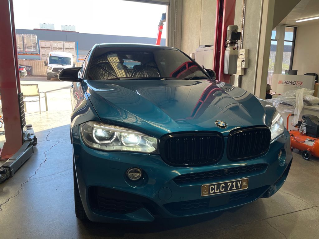 Gloss Black Double Slat Grilles Suitable For BMW 5 Series GT F07