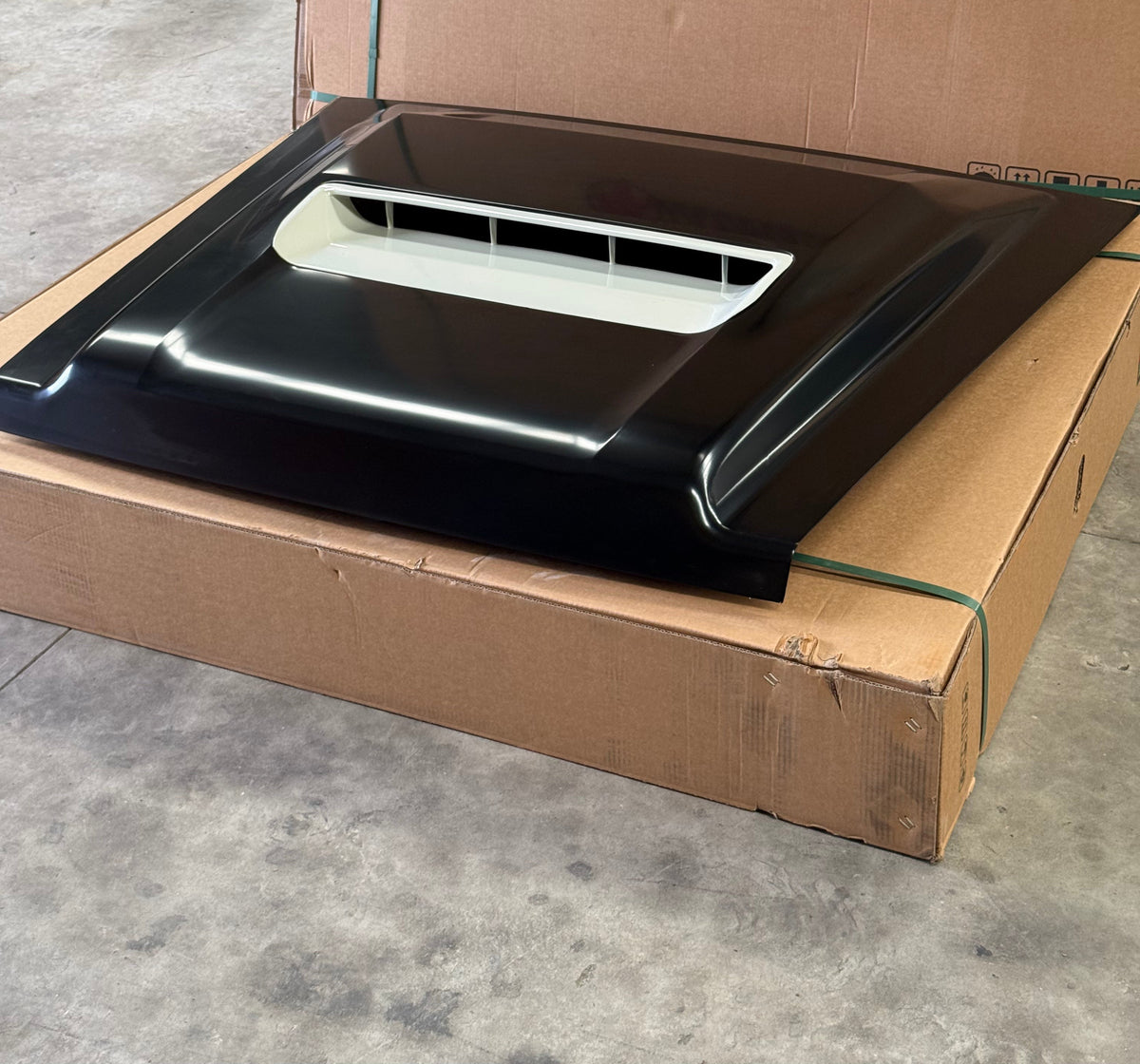 79 Series DPF-style bonnet suitable for Toyota LandCruiser 75/79 Series — gallery photo 4